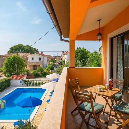 Rustic Margerita With Pool In Porec Villa *
